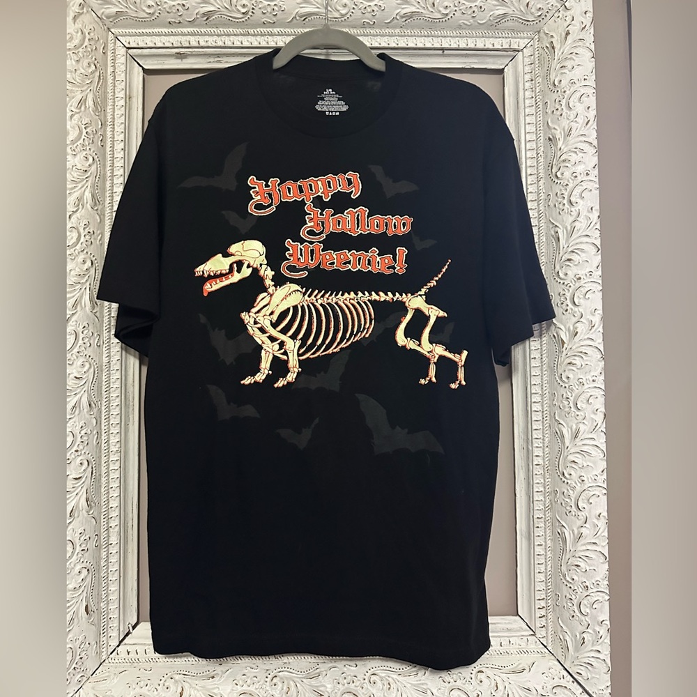 Black Halloween Skeleton Dog T-Shirt. Size L❣️